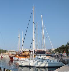 Photo References of Ships 